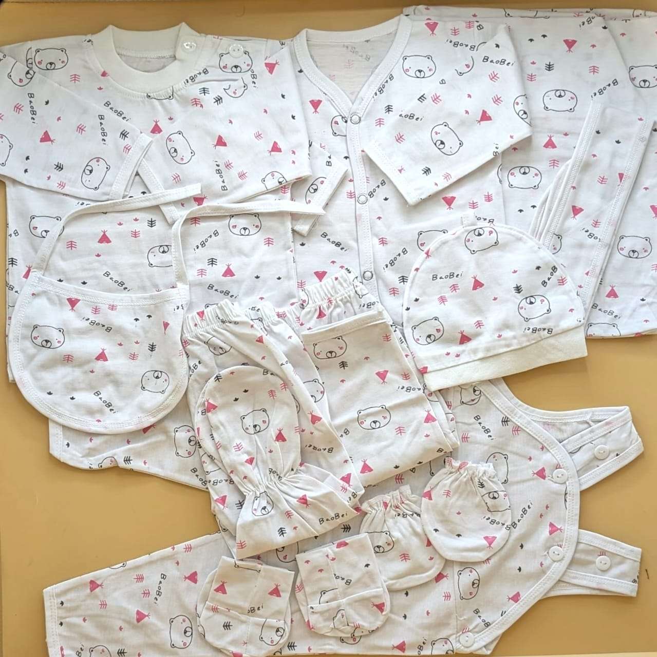 11 Pieces Starter/Suit Set - Bear/Forest - Image 6