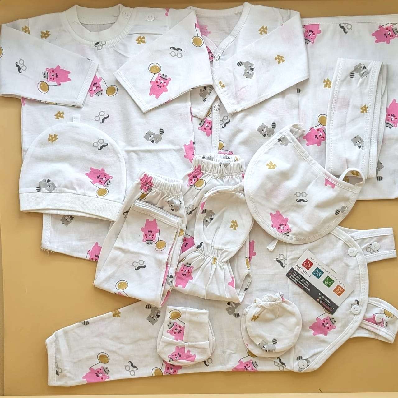 11 Pieces Starter/Suit Set - Kitty/Bear - Image 4