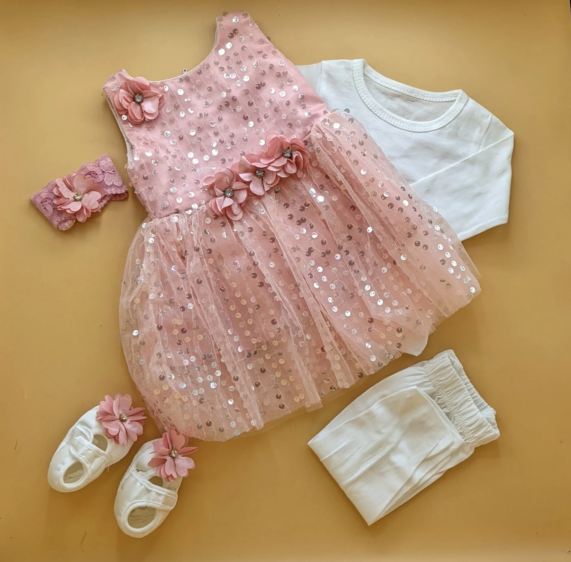 5 Pieces Frock Set - Image 5
