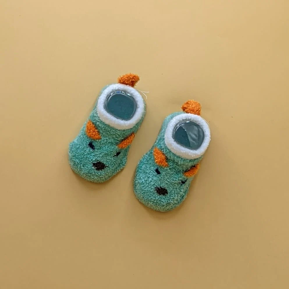 Baby Woolen Booties - Mice - Winter - Image 4