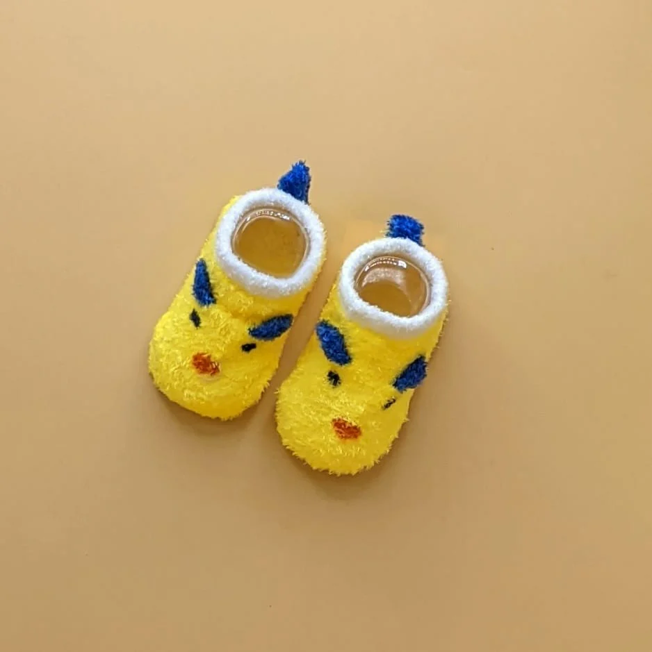 Baby Woolen Booties - Mice - Winter - Image 8