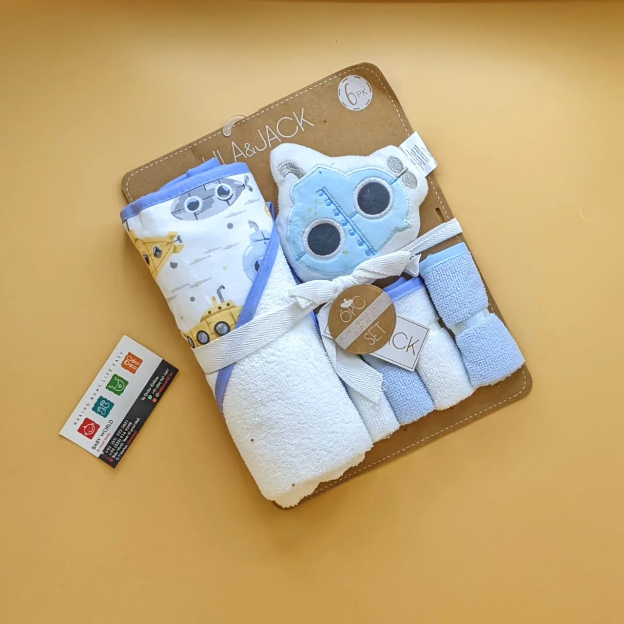 Hooded Bath Towel with Face Towels, & Bath Sponge - Image 11