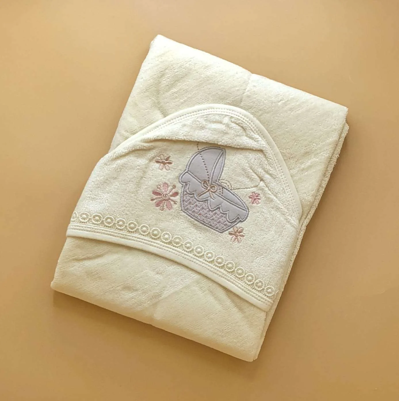2 in 1 Hooded Wrapping Sheet/Blanket & Bath Towel - Winter - Image 10