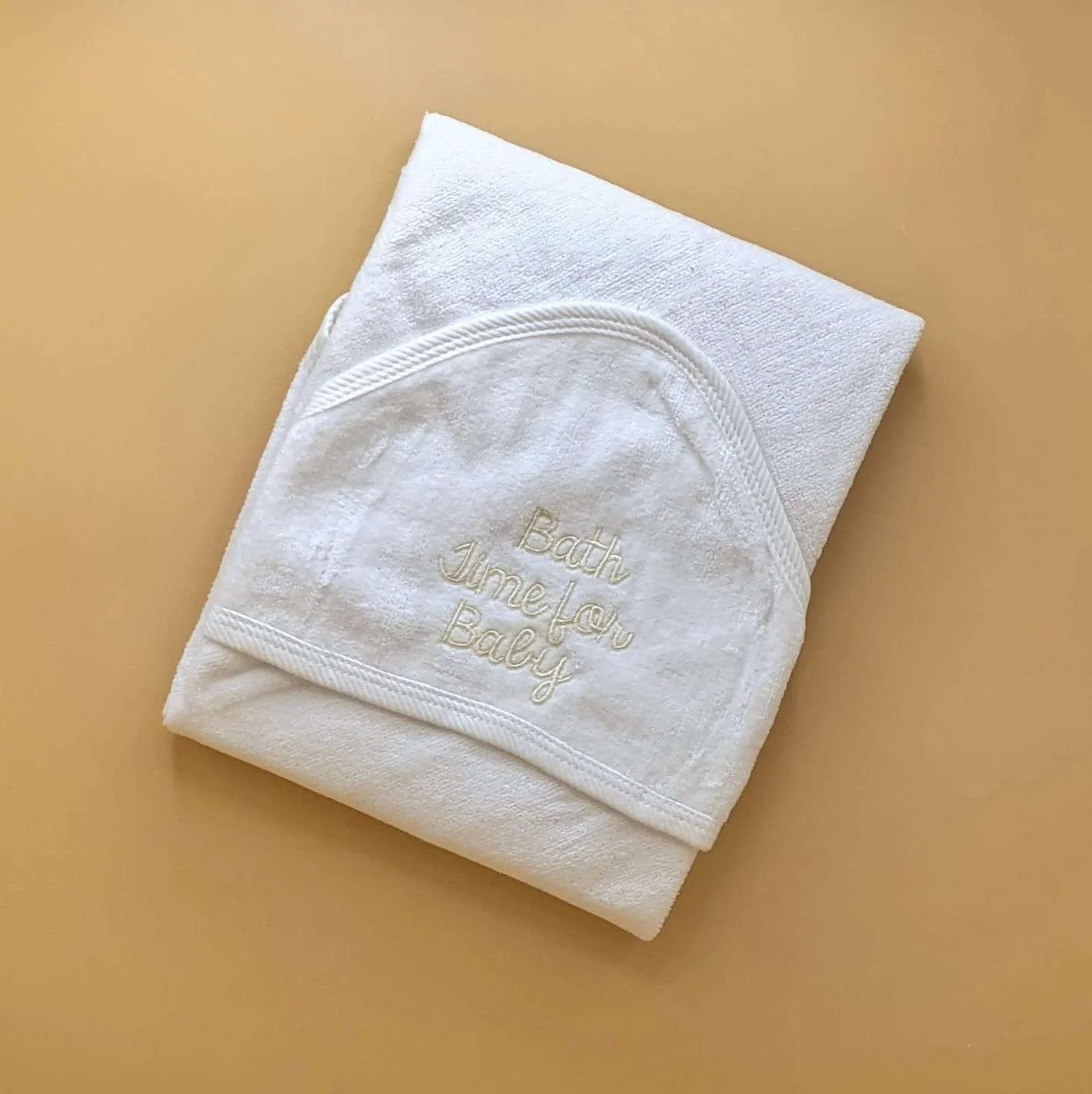 2 in 1 Hooded Wrapping Sheet/Blanket & Bath Towel - Winter - Image 4