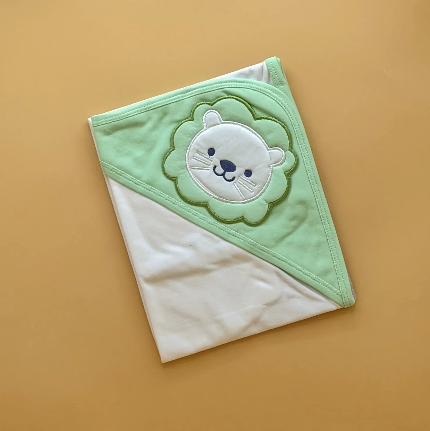 Hooded Wrapping Sheet - Lion🦁 - Image 2