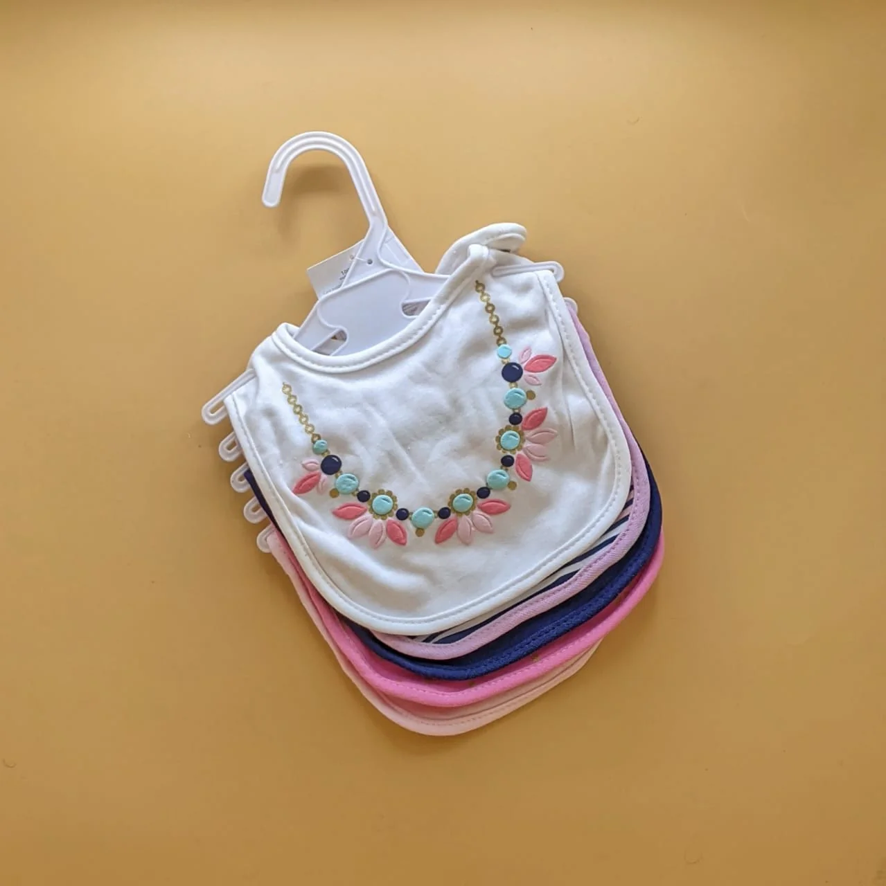 Pack of 5 Bibs - Image 24