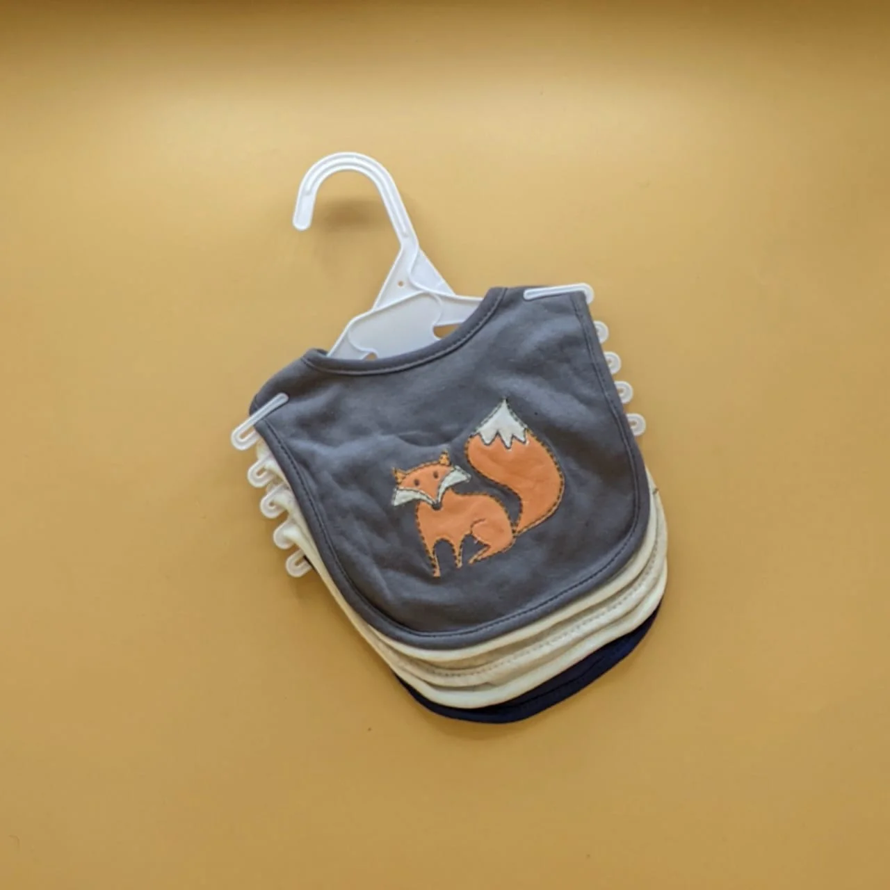 Pack of 5 Bibs - Image 34