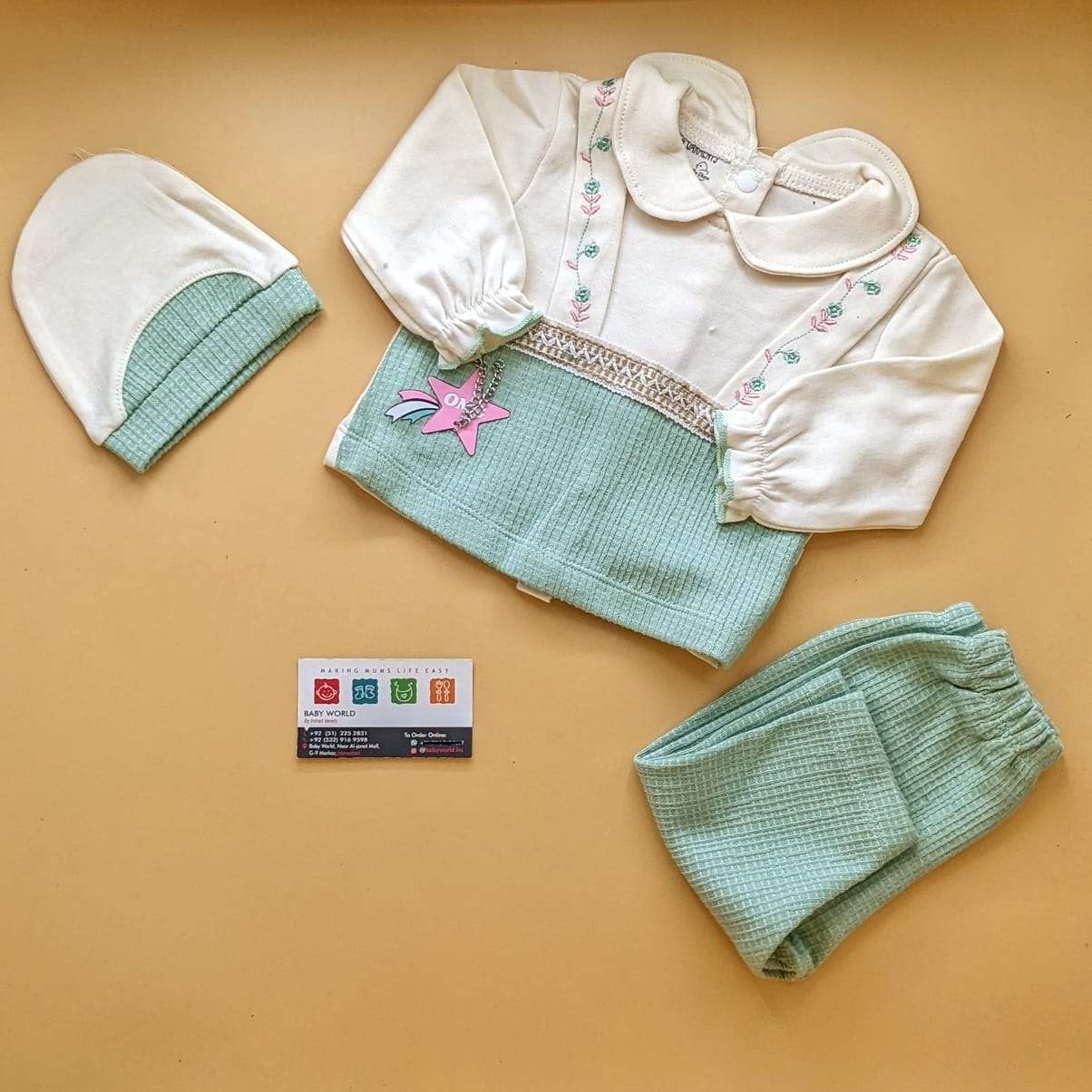 Suit with Cap - Flower/Star - Image 4