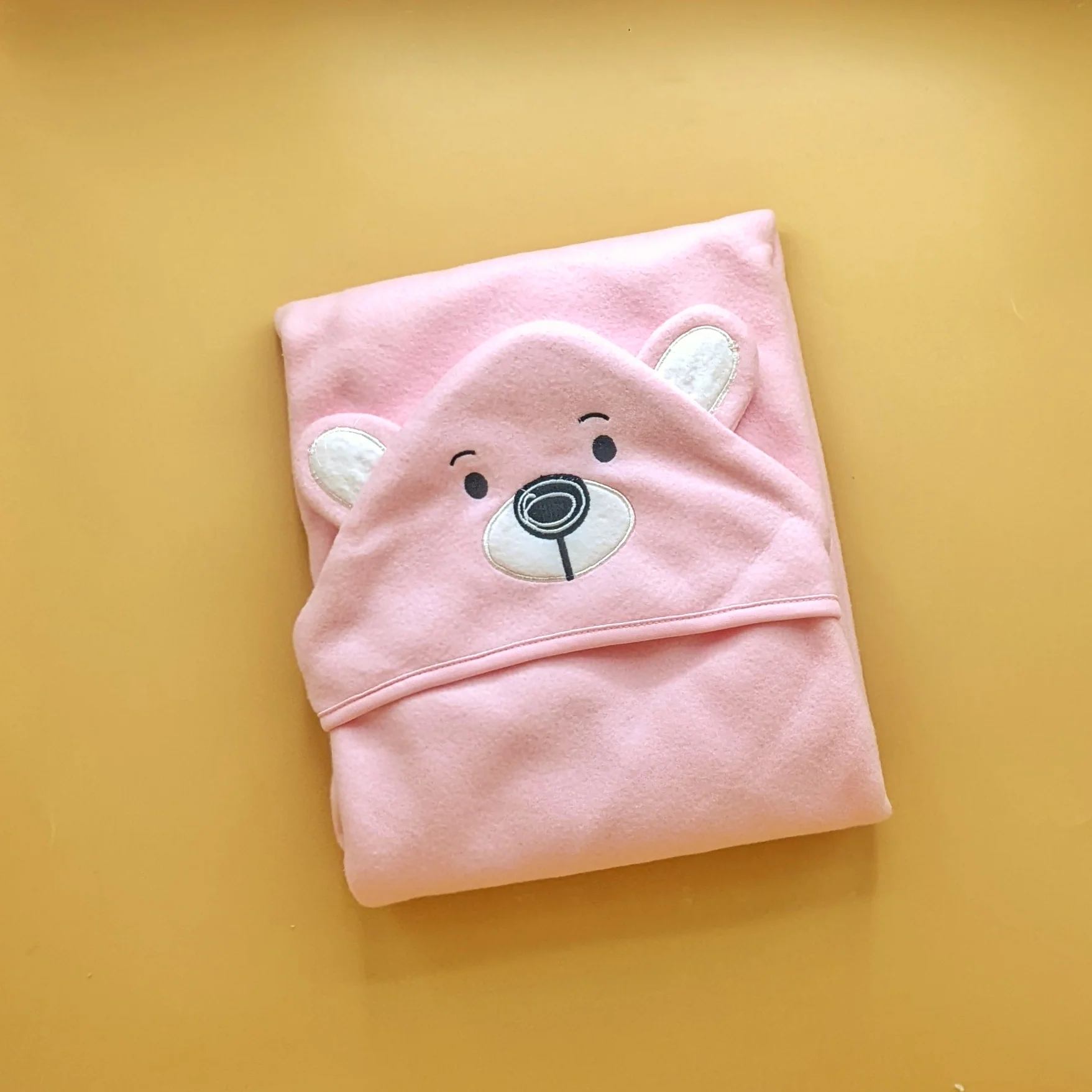 Hooded Wrapping Sheet/Blanket - Winter - Bear 🐻 - Image 4